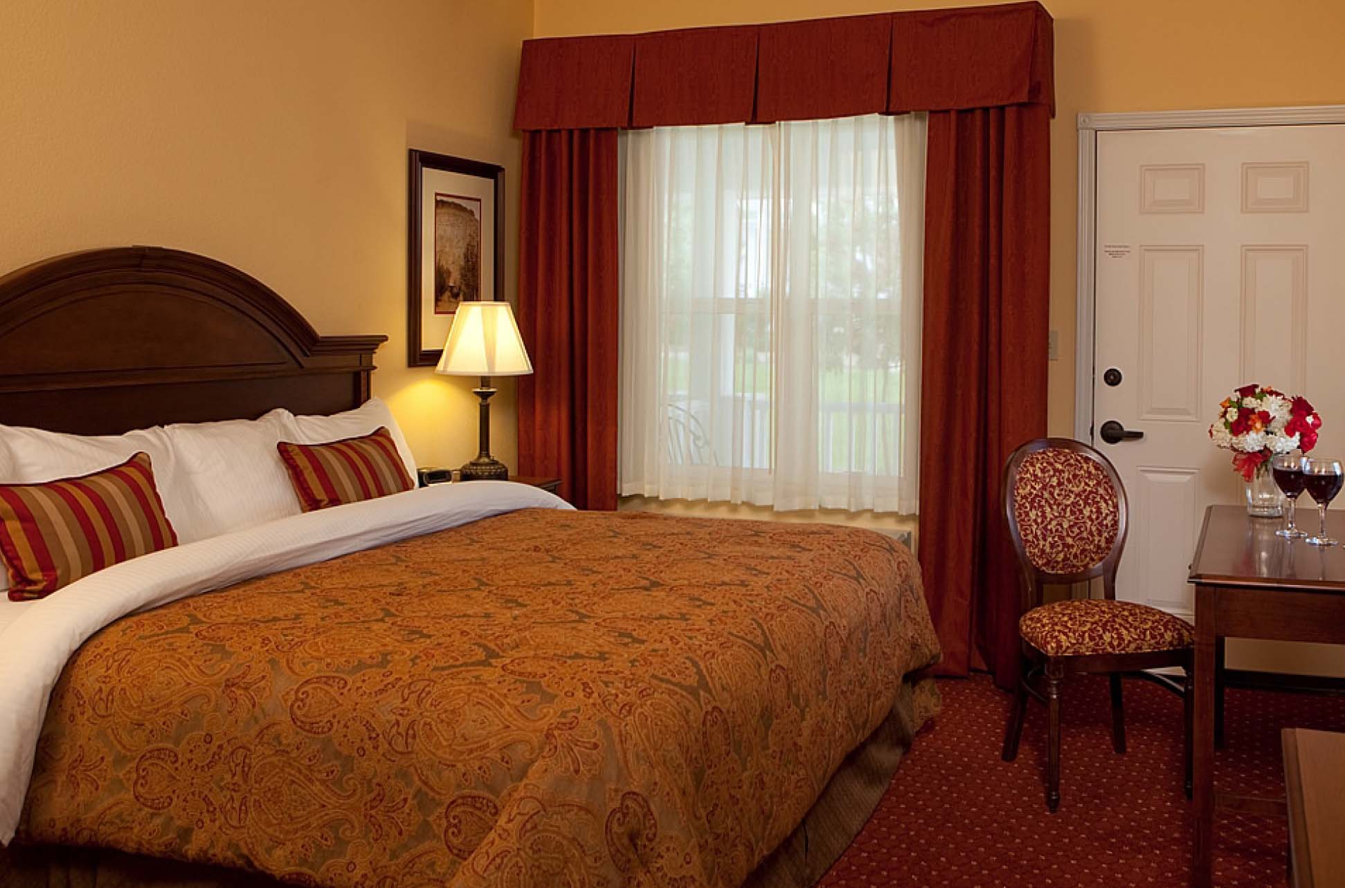 accommodations-colorado-wine-country-inn